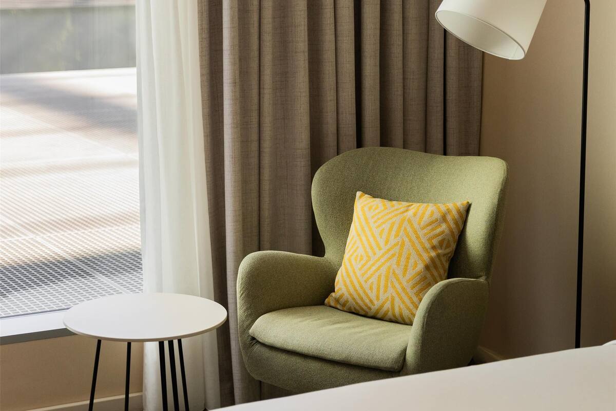Coffres-forts dans les chambres, bureau