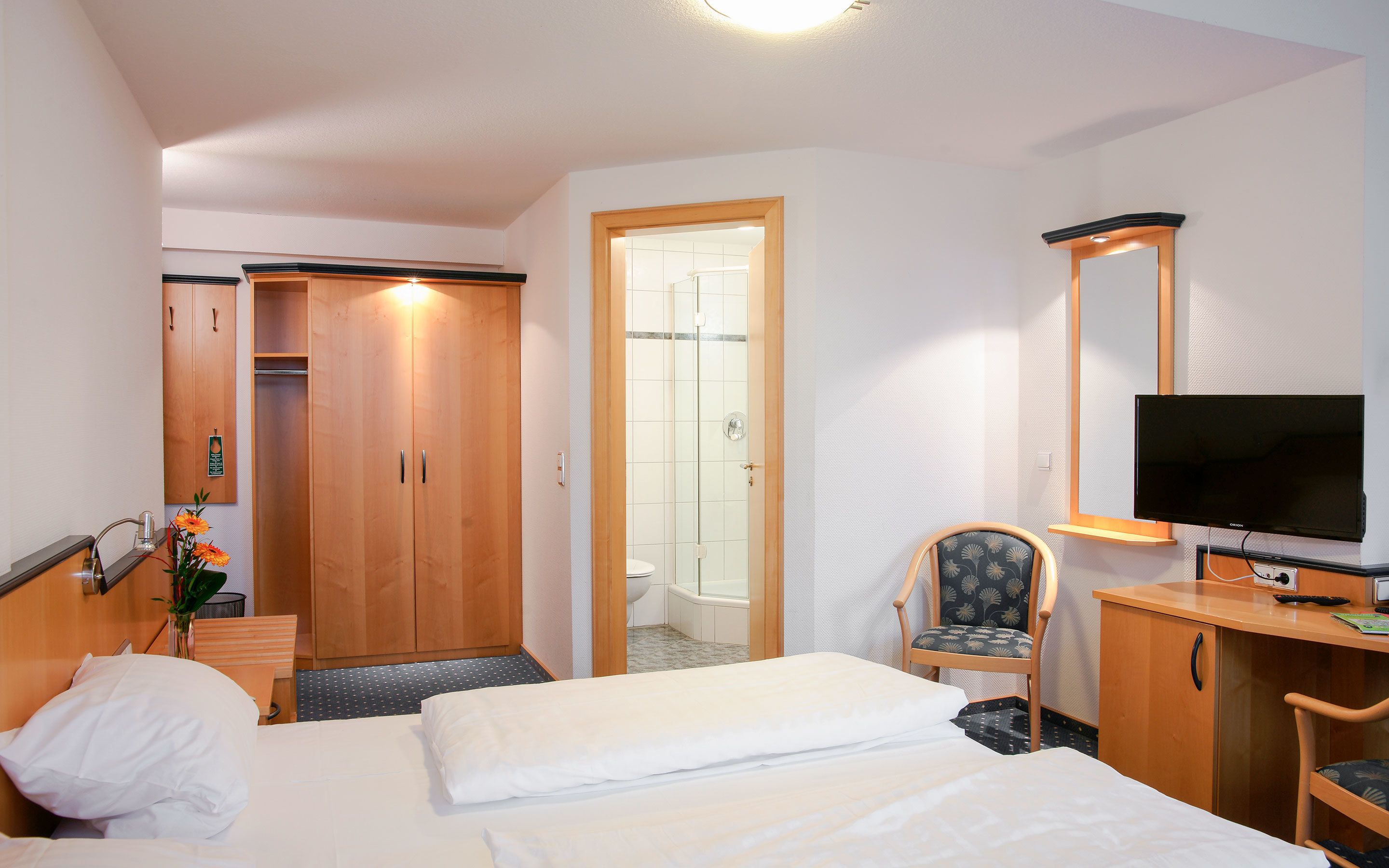 double room | in-room safe, cots/infant beds, rollaway beds, free wifi