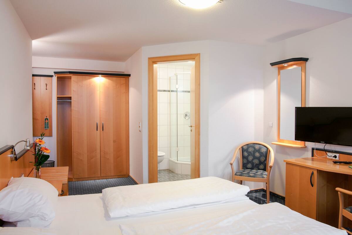 double room | in-room safe, cots/infant beds, rollaway beds, free wifi
