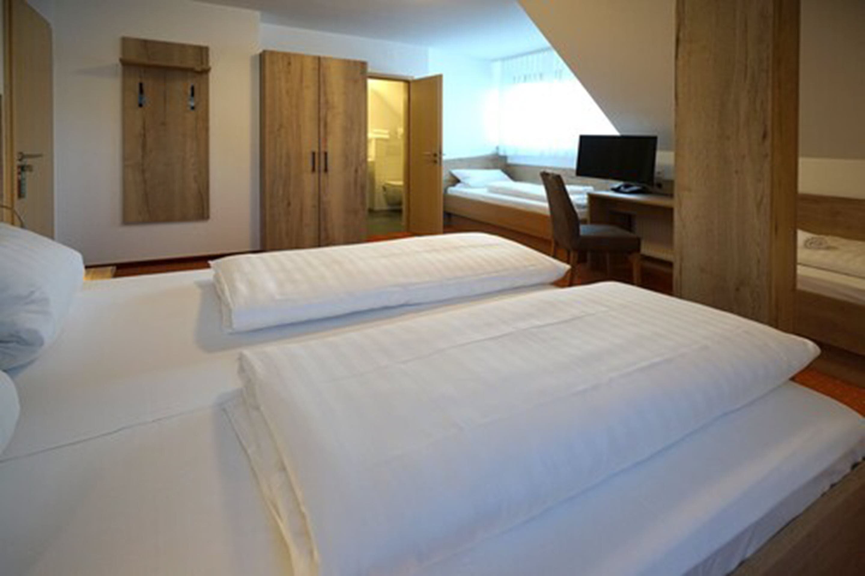 in-room safe, cots/infant beds, rollaway beds, free wifi
