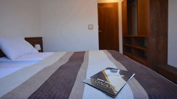 In-room safe, desk, soundproofing, iron/ironing board