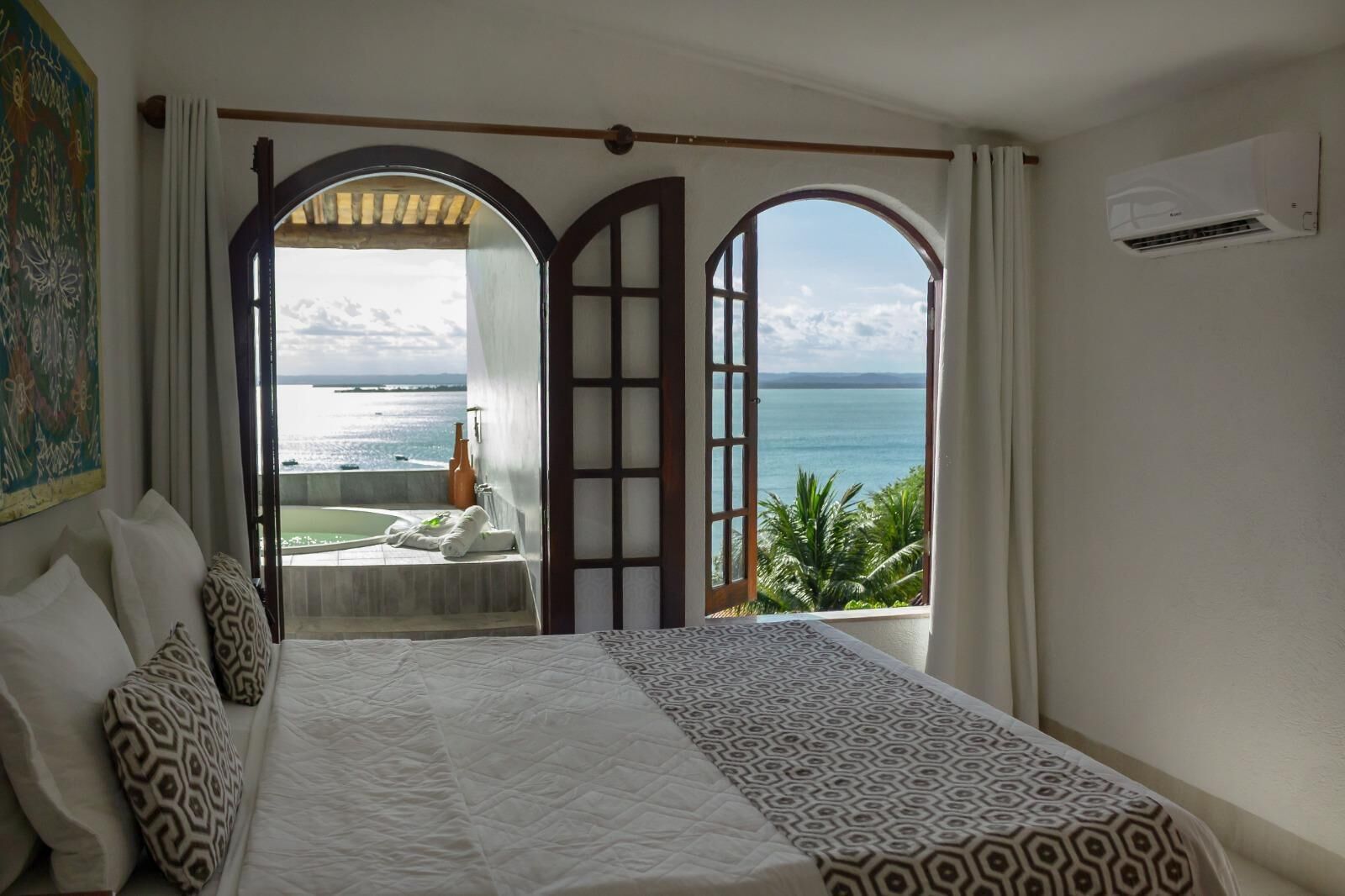 Minibar, wifi, ropa de cama