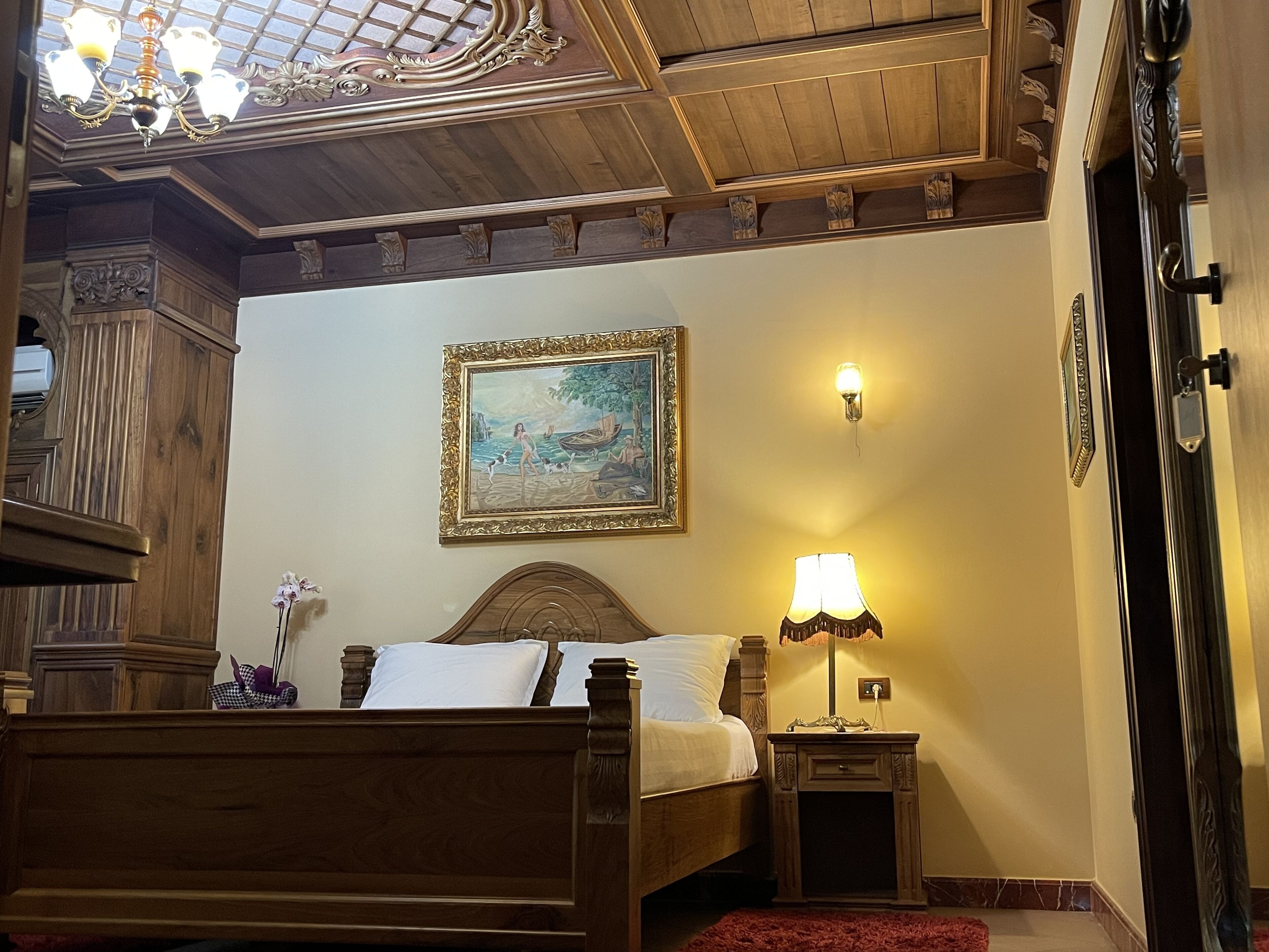 standard double room | hypo-allergenic bedding, tempur-pedic beds, minibar, in-room safe