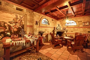 Morgunverður, hádegisverður, kvöldverður í boði, útsýni yfir ströndina 