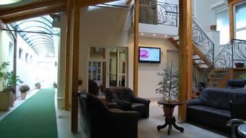 Fernseher