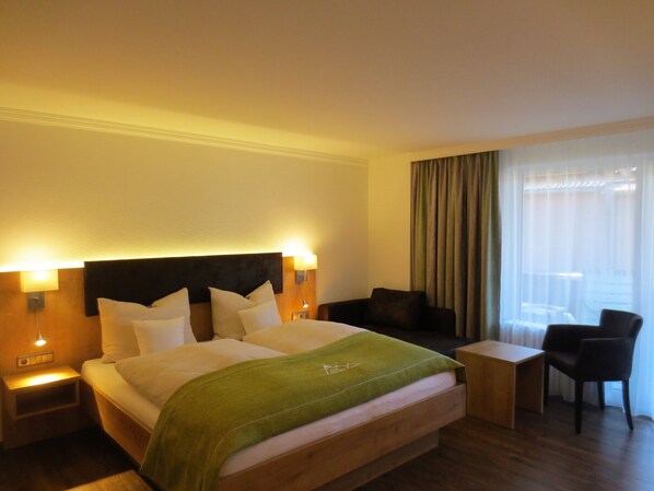 Comfort Double Room, Balcony | Room amenity