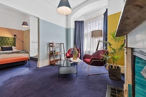 Classic Suite, 1 Queen Bed, Non Smoking