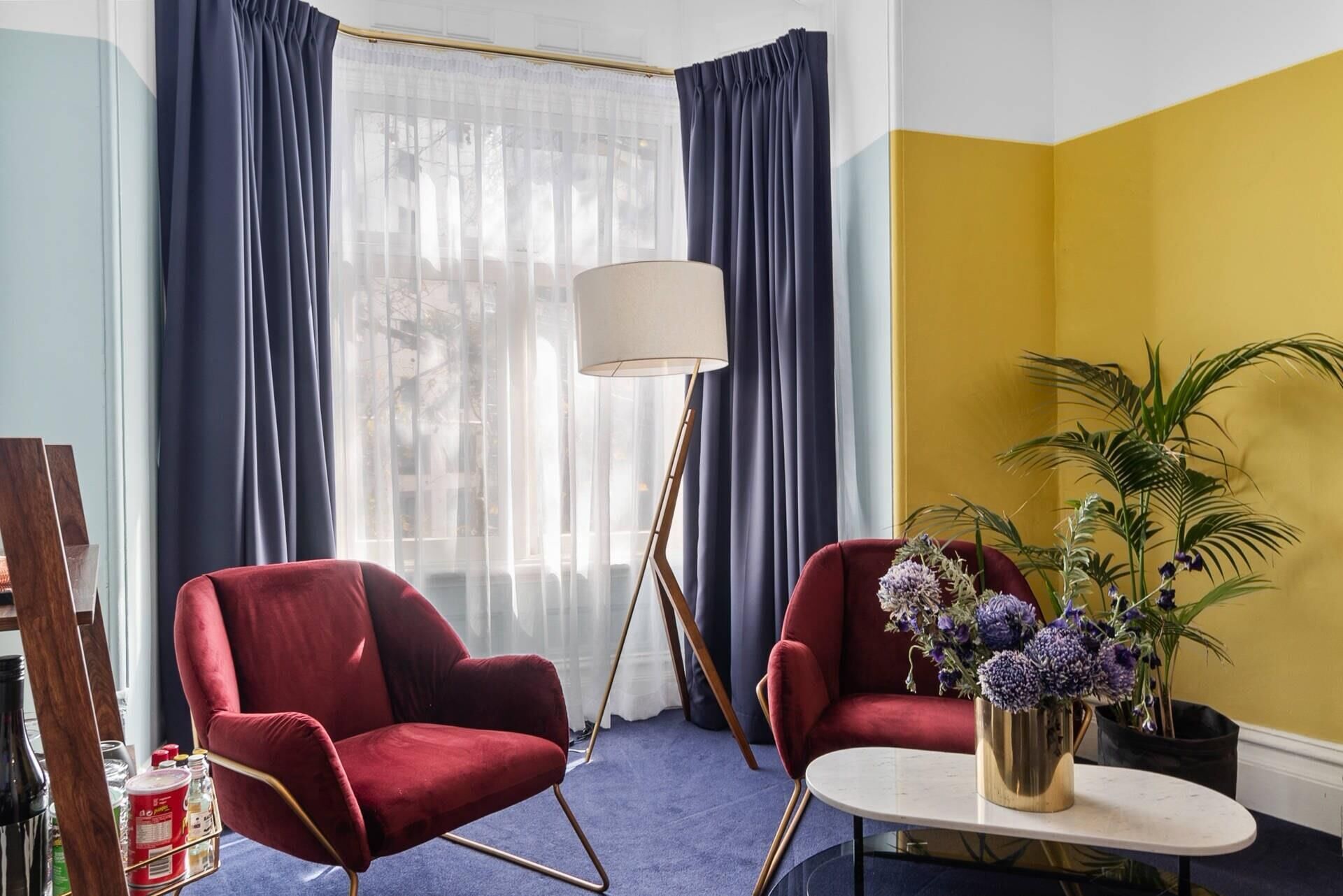 Standardzimmer, 1 Queen-Bett, Nichtraucher | Hochwertige Bettwaren, Schreibtisch, Verdunkelungsvorhänge