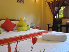 Dobbeltrom – superior (Free one-way Airport Pickup) | Minibar, individuelt dekorert, individuelt innredet og skrivebord