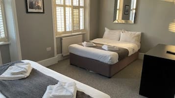 Superior Quadruple Room, Ensuite