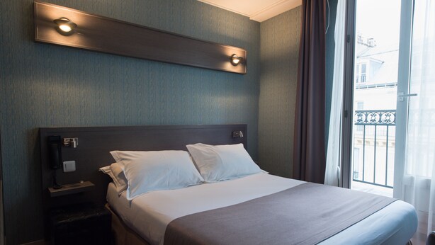 Phòng Suite Junior (3 people) | Minibar, két bảo mật tại phòng, bàn, phòng cách âm 
