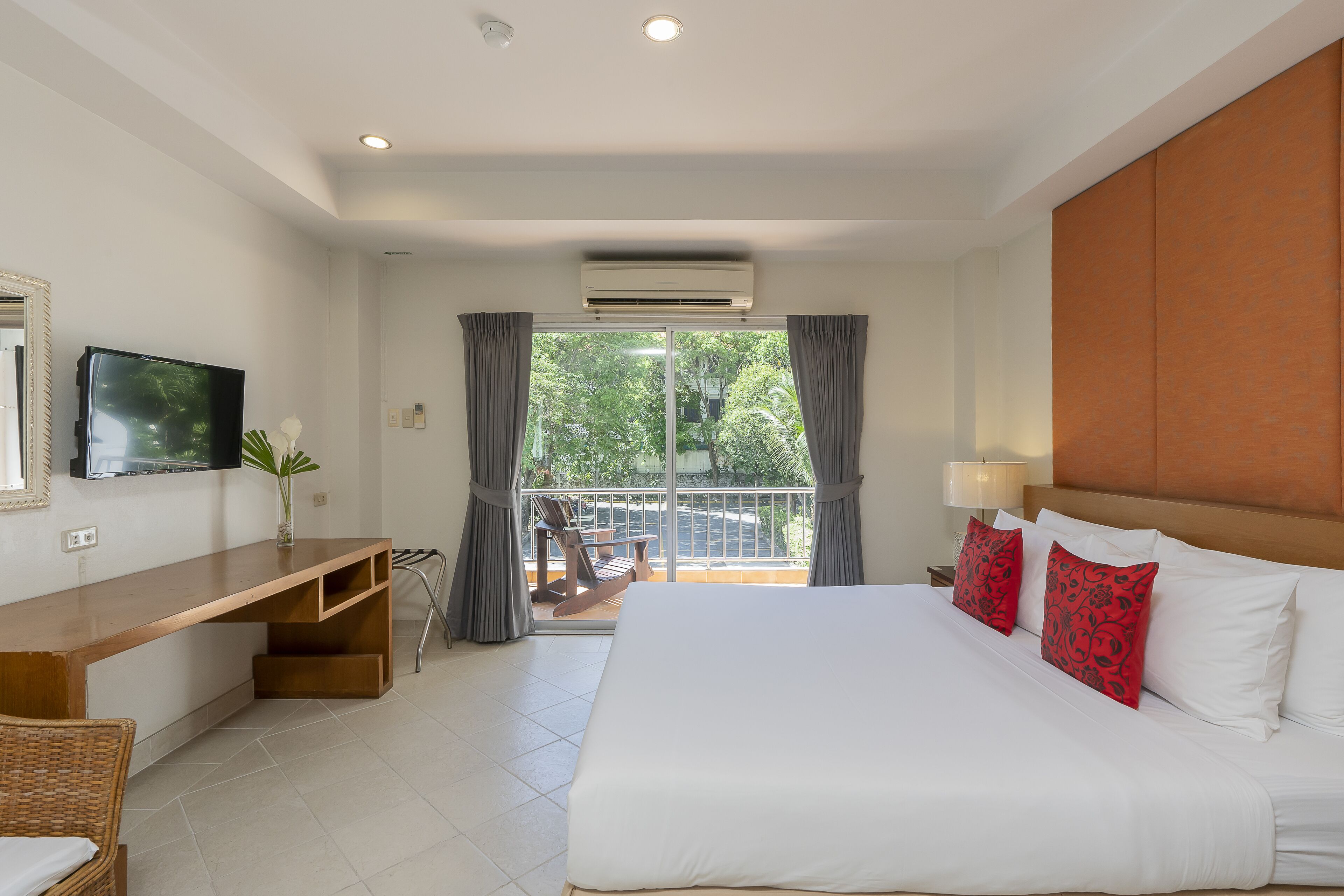 Quarto luxo | Frigobar, cofres nos quartos, individualmente decorados