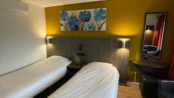 Doppelzimmer | Minibar, Zimmersafe, Schreibtisch, kostenlose Babybetten