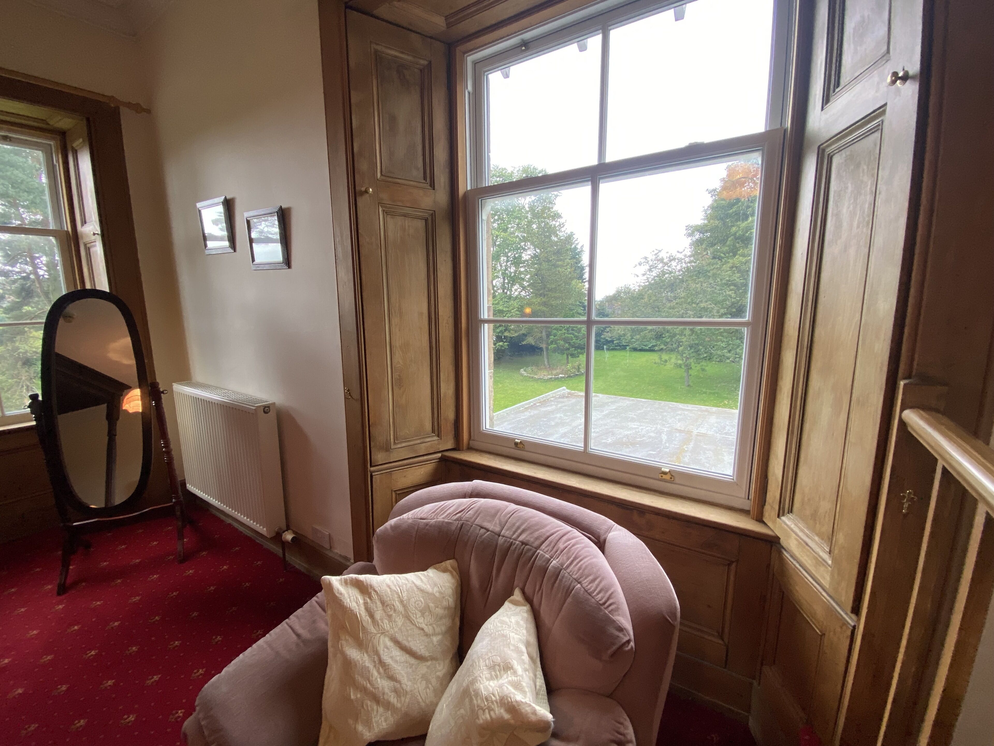  Four Poster Room | Hypo-allergenic bedding, iron/ironing board, bed sheets