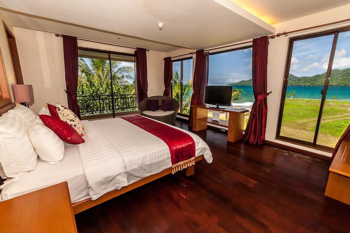 Honeymoon Suite | View from room