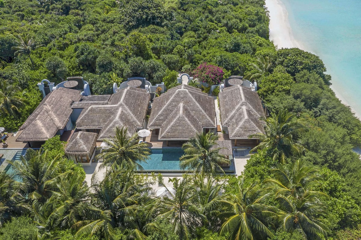 Three Bedroom Beach Pool Residence | Exterior