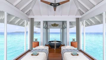 Couples treatment rooms, sauna, hot tub, steam room, body treatments