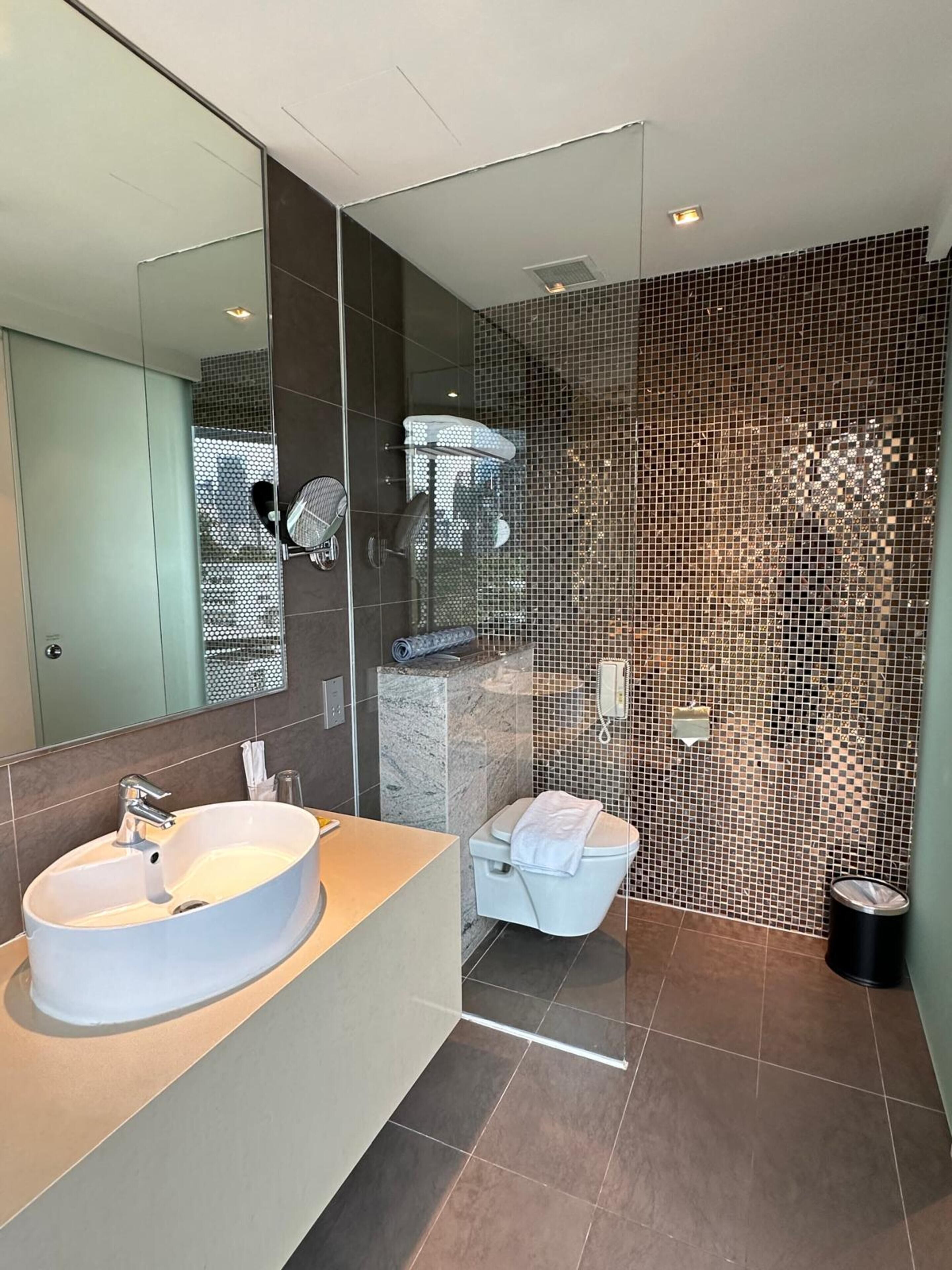 Photo - D'Hotel Singapore managed by The Ascott Limited