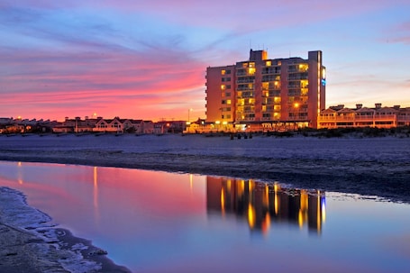 Front of property – evening/night. Port-O-Call Hotel