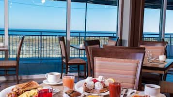 Breakfast, lunch served; American cuisine, pool views