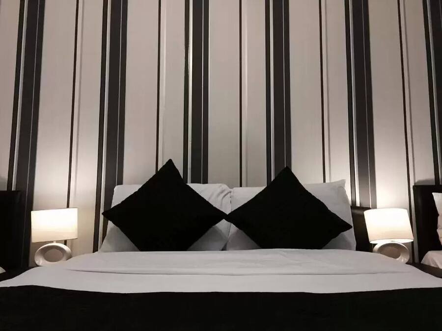 Desk, iron/ironing board, free WiFi