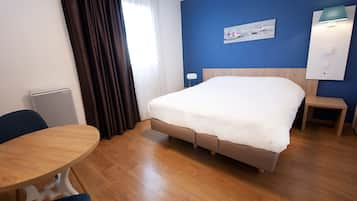 In-room safe, desk, iron/ironing board, free cots/infant beds