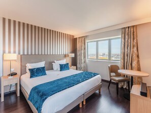 Coffres-forts dans les chambres, bureau, chambres insonorisées