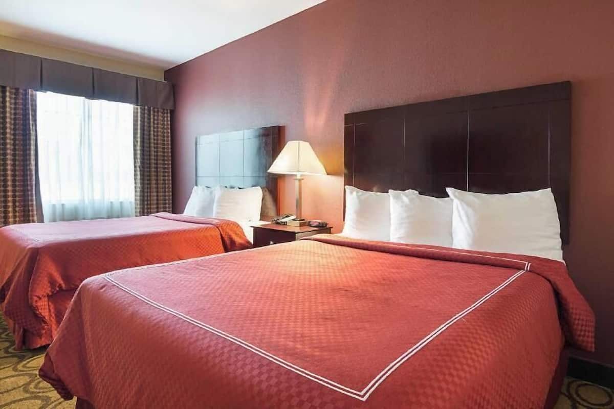 Blackout drapes, iron/ironing board, free WiFi, bed sheets