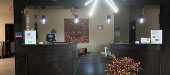 โร้ดเวย์ อินน์ แอนด์ สวีทส์ วินน์ฟิลด์  