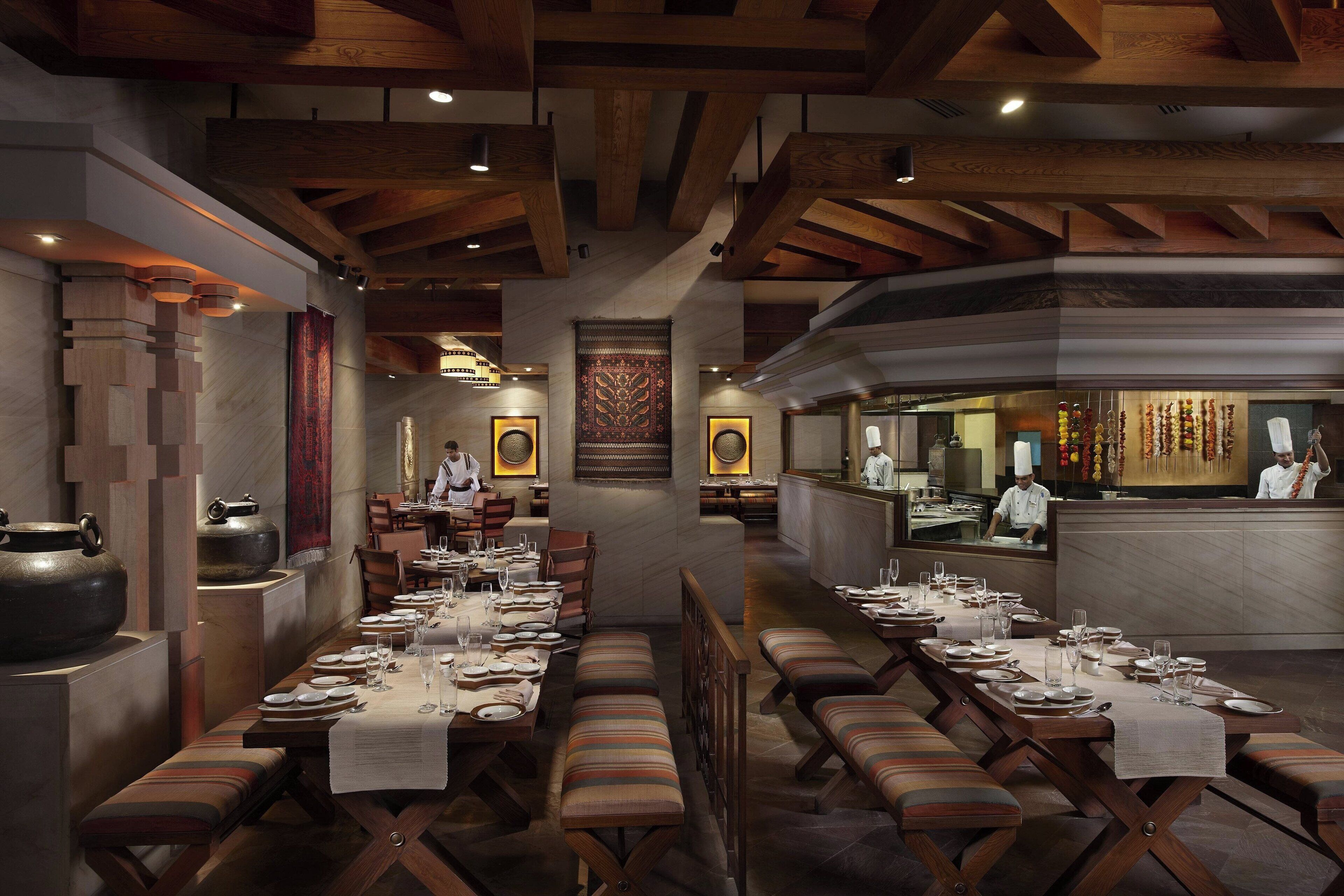 5 restaurants, breakfast, lunch, dinner served; international cuisine