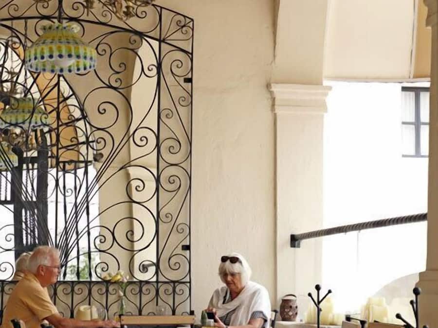 Daily cooked-to-order breakfast for a fee