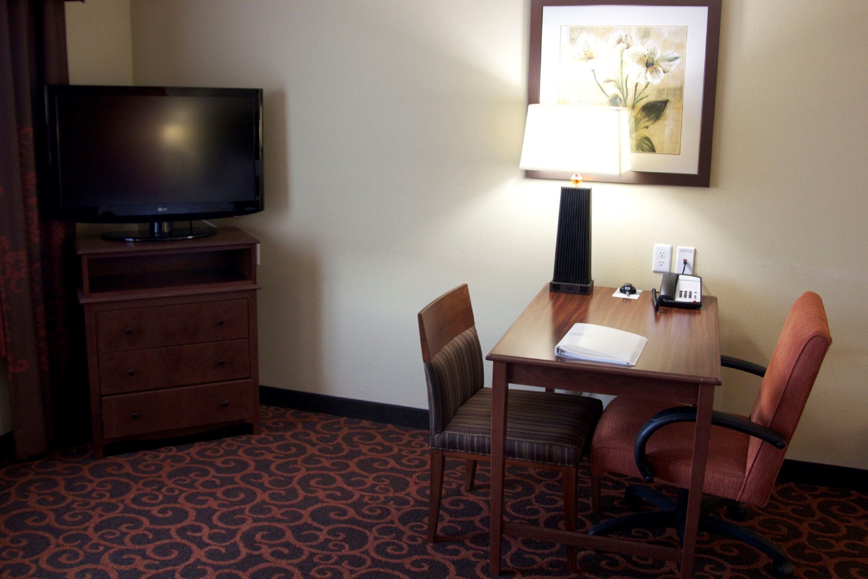 desk, iron/ironing board, free cots/infant beds, wifi