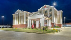 A hotel with a prominent entrance, a sign for Best Western Plus, and a well-lit facade. - Best Western Plus Flowood Inn & Suites (Flowood)