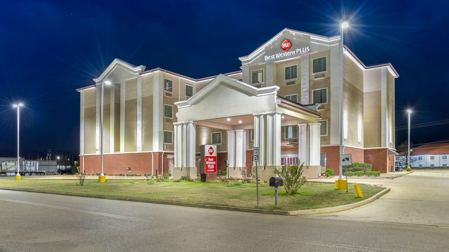 Best Western Plus Flowood Inn & Suites