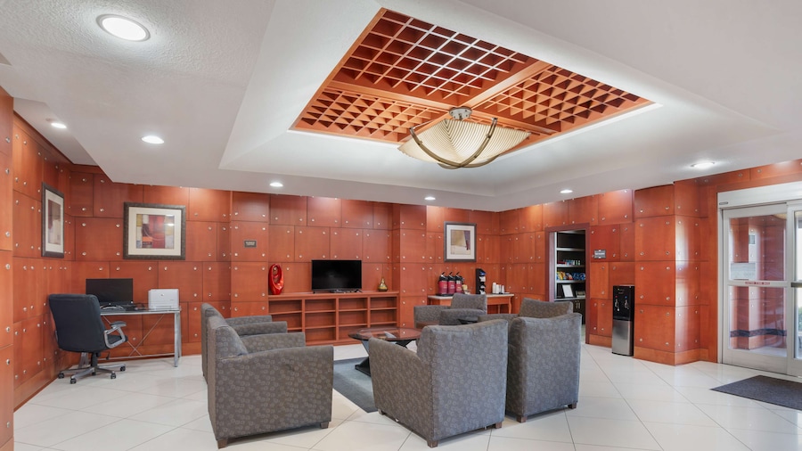 Best Western Plus Flowood Inn & Suites