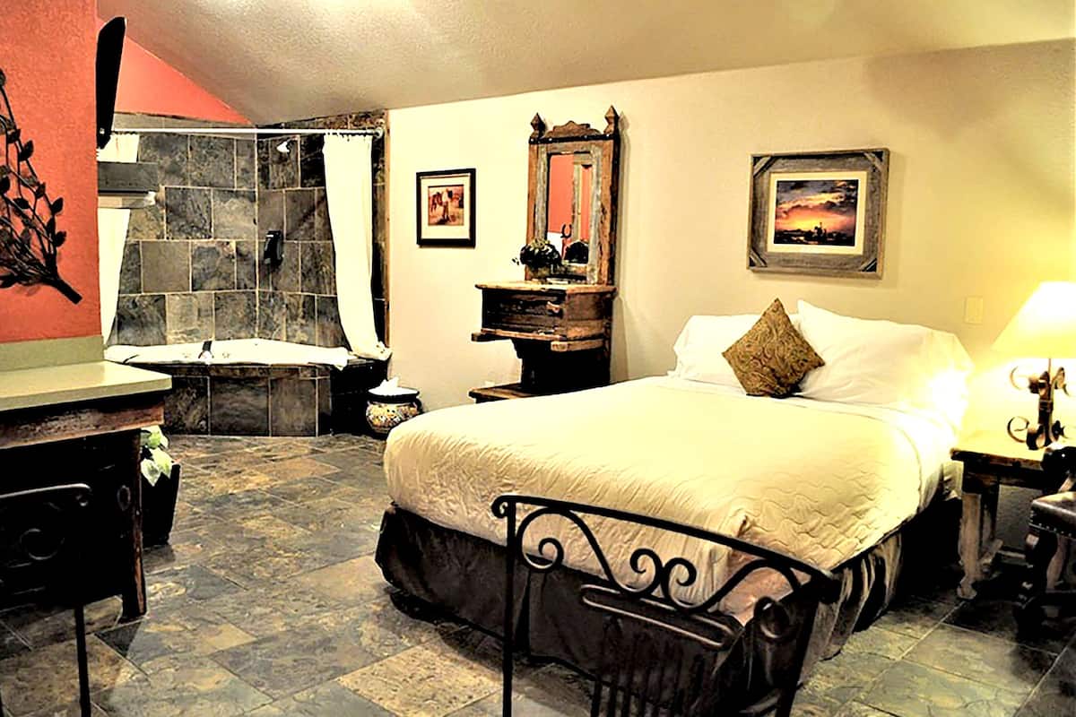 Rustic Creek Cabin 7 | WiFi, bed sheets