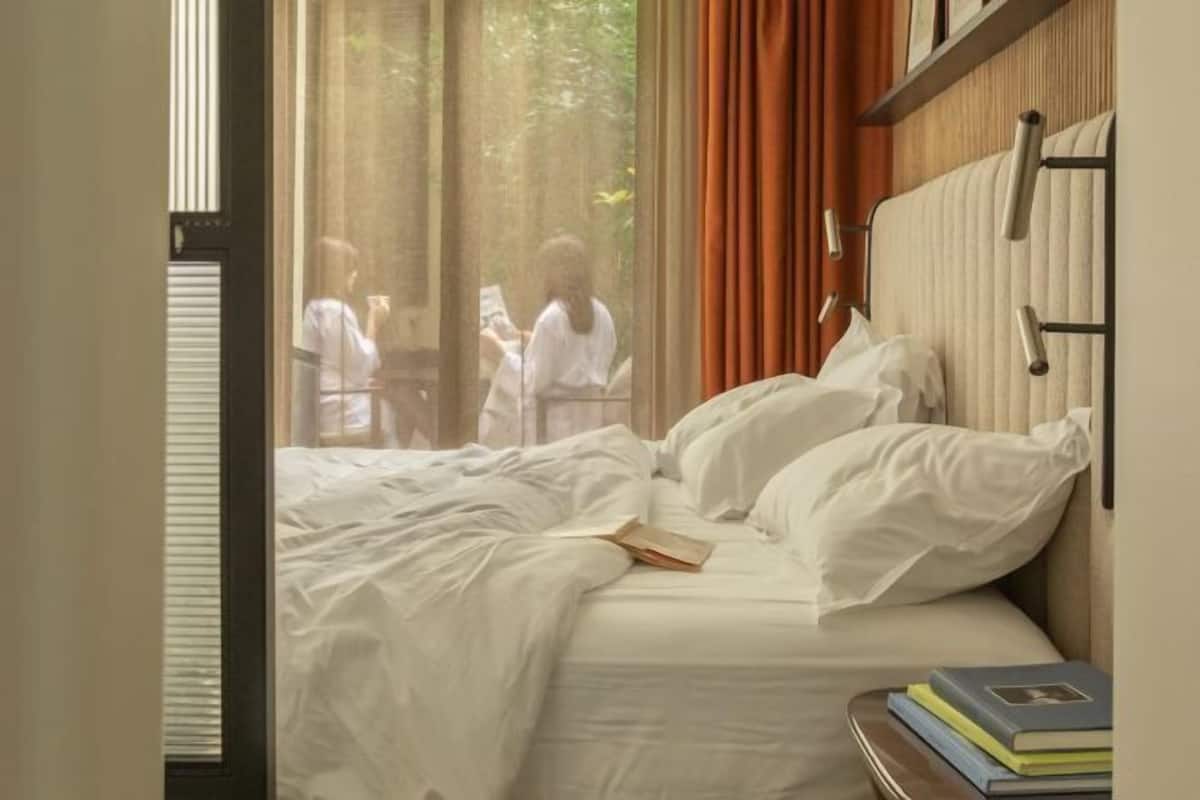 Premium bedding, Select Comfort beds, minibar, in-room safe