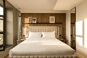 Quarto com design assinado (Terrasse) | Roupas de cama premium, camas Select Comfort, frigobar