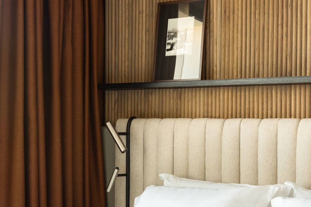 高級寢具、Select Comfort 床墊、迷你吧、客房內保險箱