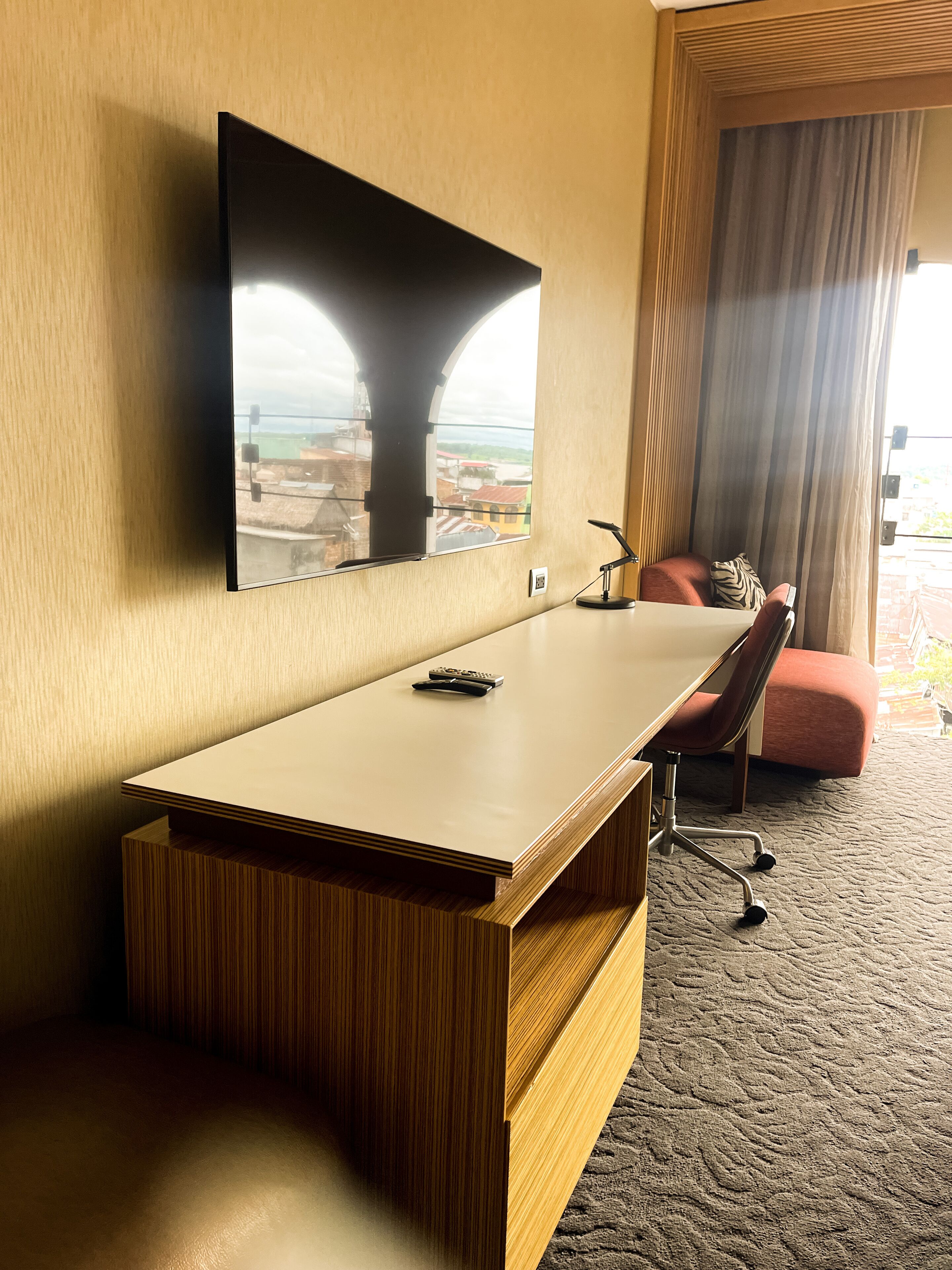 room, 1 king bed (mini fridge) | in-room dining