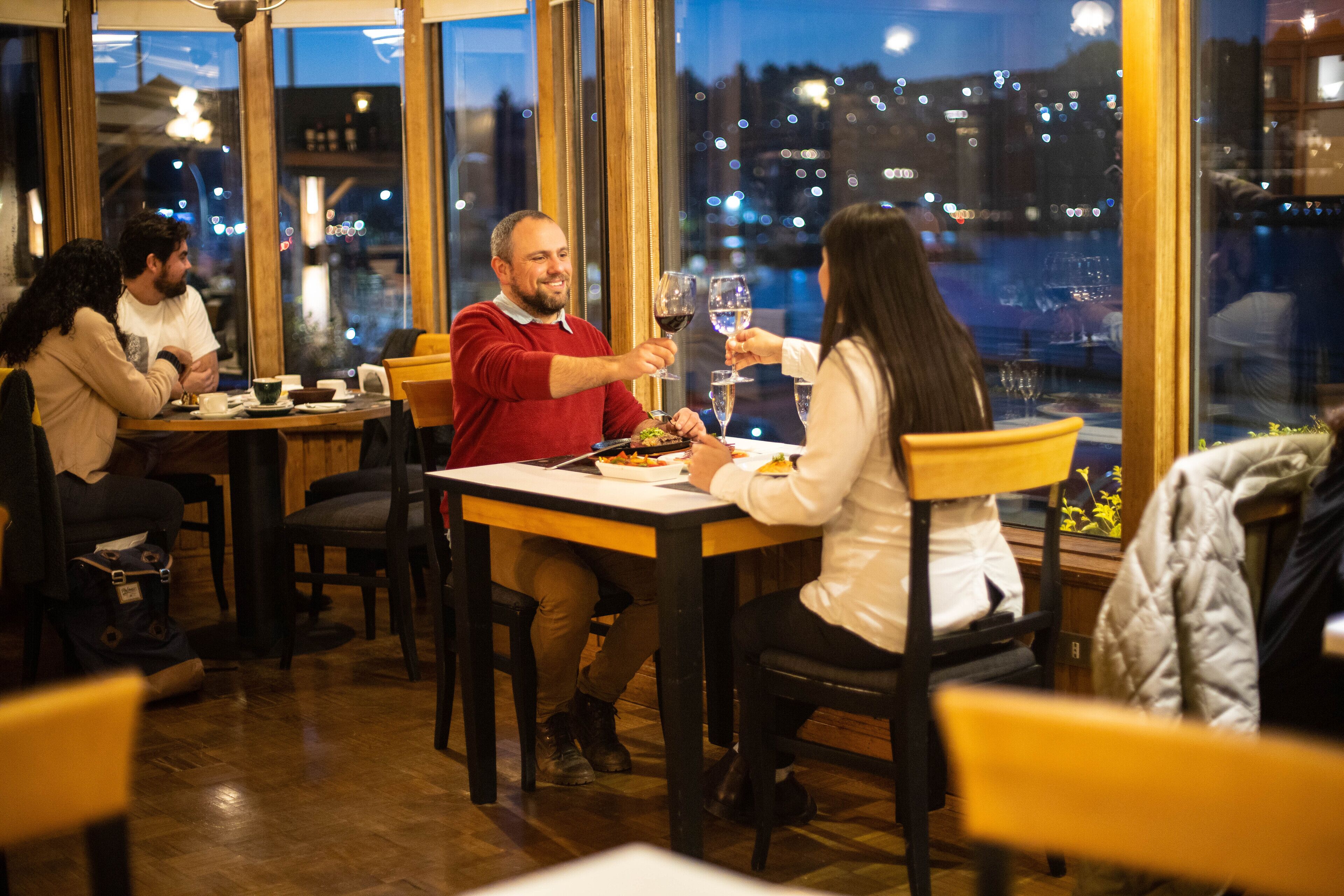 breakfast, lunch and dinner served