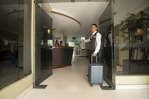 Reception - El Dorado Classic Hotel (Iquitos)