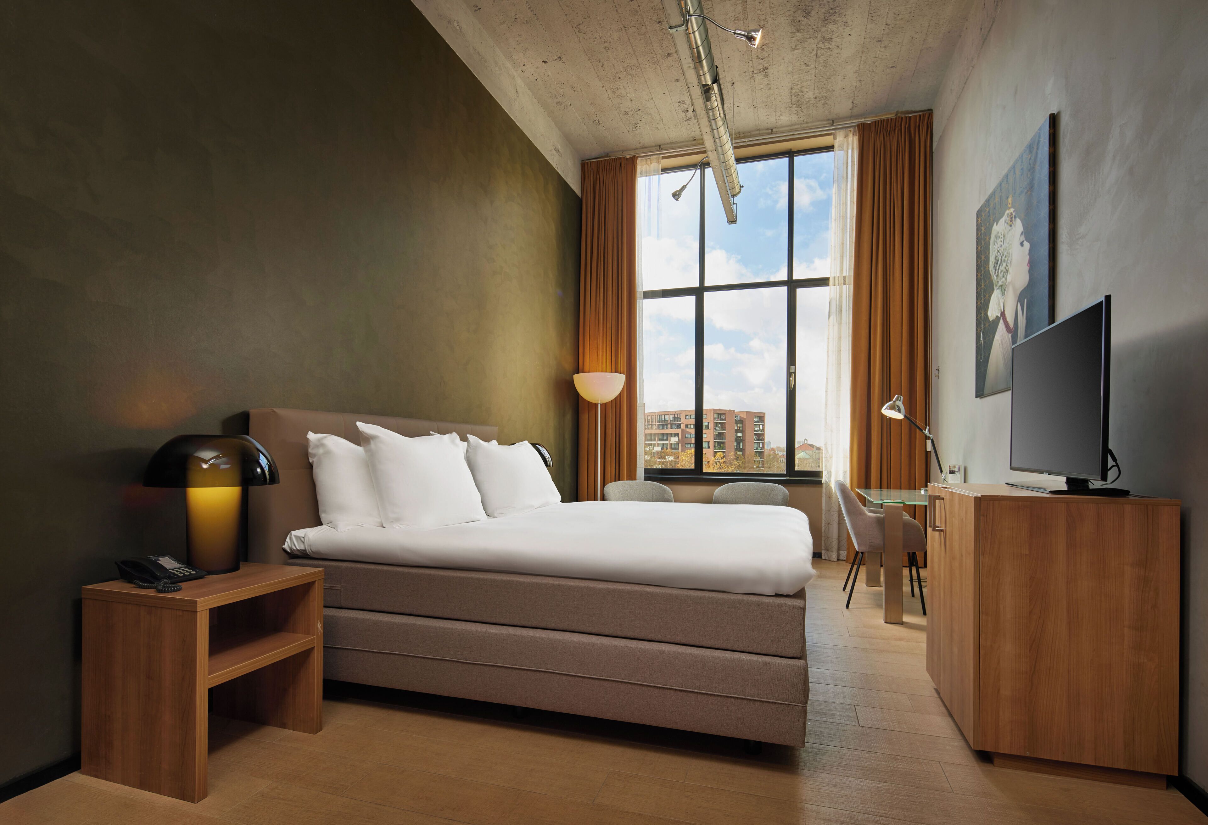 Double or Twin Room | In-room safe, individually decorated, individually furnished, desk