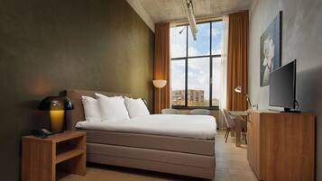 Double or Twin Room | In-room safe, individually decorated, individually furnished, desk