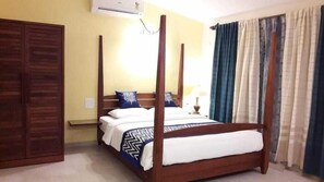 Deluxe Room, 1 Double Bed | Bed sheets - Banyan Tree Courtyard (Candolim)