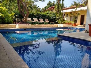 Outdoor pool - Banyan Tree Courtyard (Candolim)