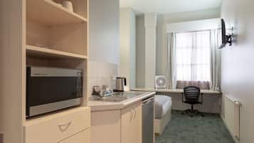 Studio, 1 grand lit | Coin cuisine privé