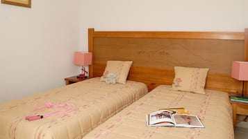 Free cots/infant beds