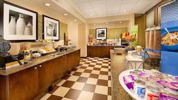 Free daily buffet breakfast