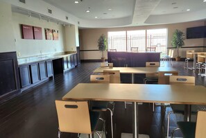 包含每日欧式早餐